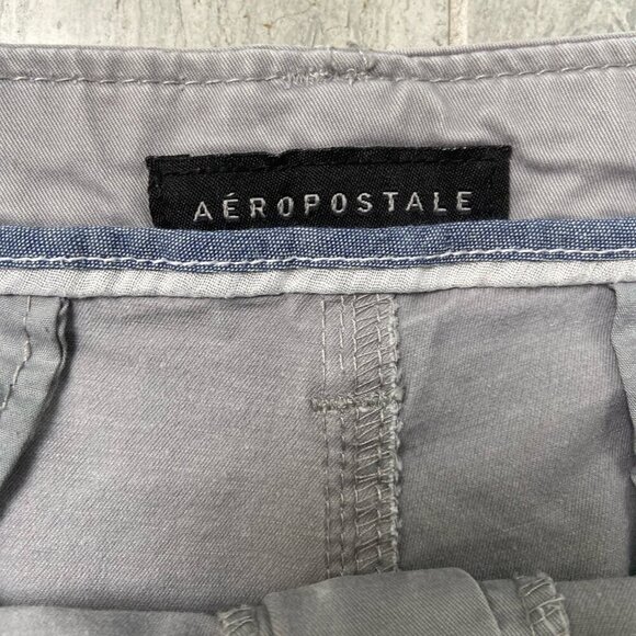 Aeropostale Flat-Front Chino Shorts Classic Fit Gray Size 38 - Picture 2 of 7